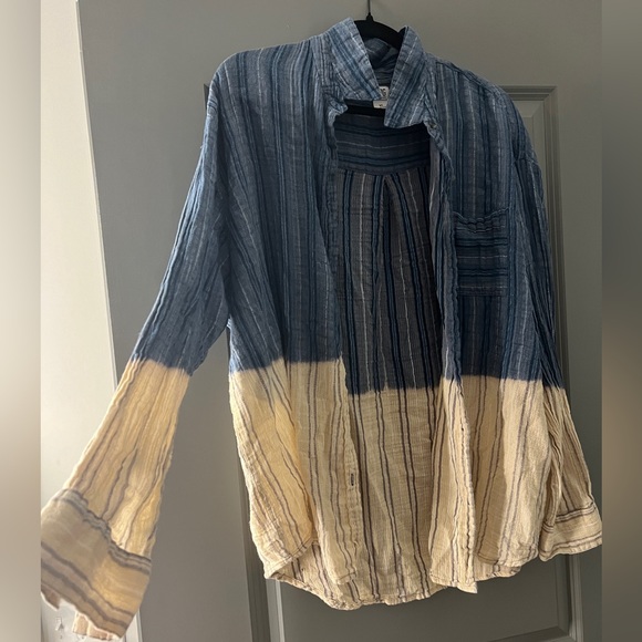 BDG button down. - Picture 3 of 3